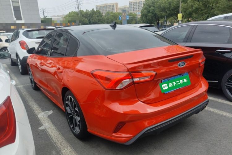 Used Ford Focus 2020 Sedan EcoBoost 180 Automatic ST Line Exterior 2
