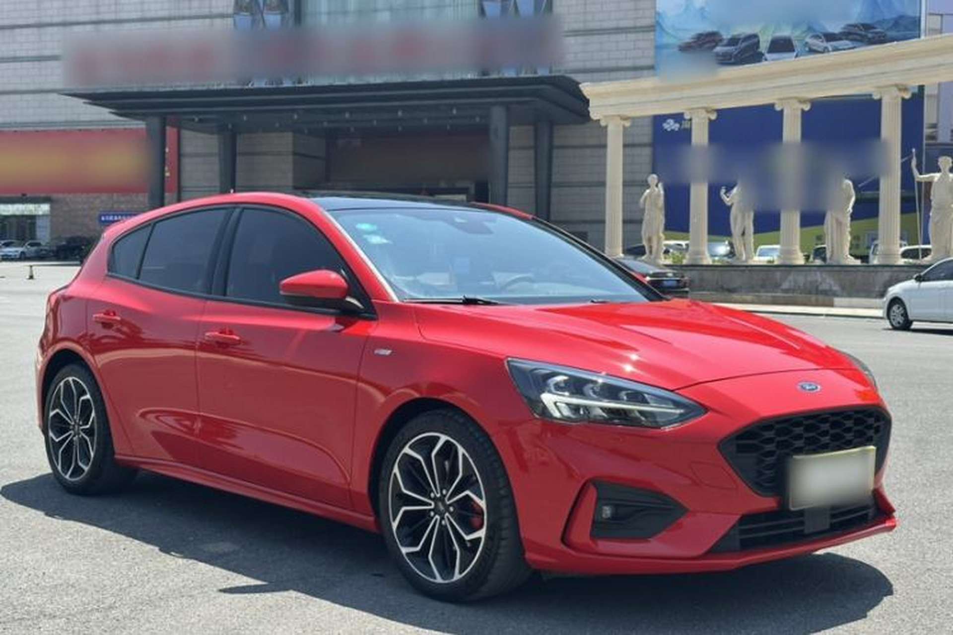 Used Ford Focus 2020 Hatchback EcoBoost 180 Automatic ST Line Exterior 6