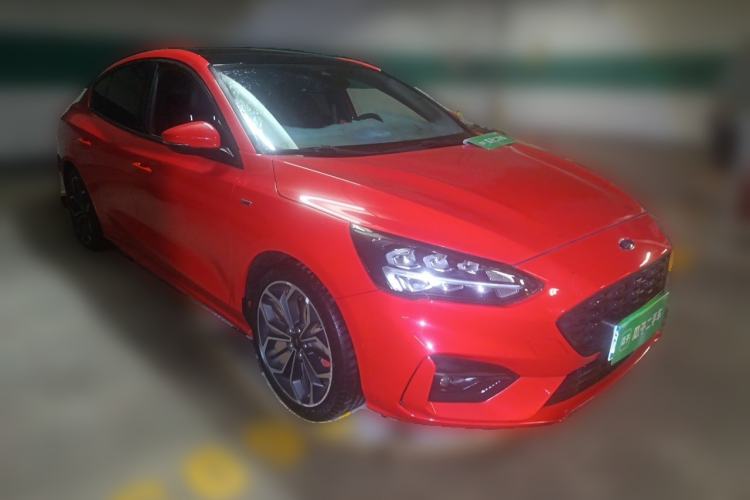 Used Ford Focus 2020 Sedan EcoBoost 180 Automatic ST Line Front Right 45 Deg