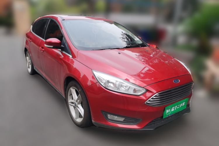 Used Ford Focus 2020 Hatchback Classic 1.5L Automatic Trendy Model Front Right 45 Deg