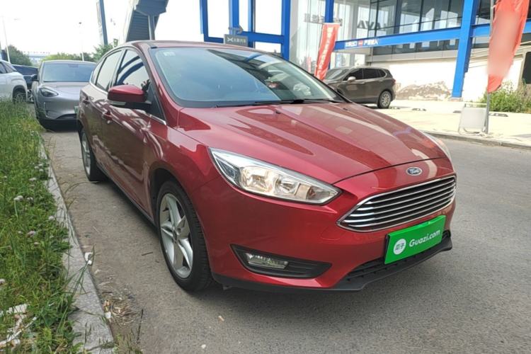Used Ford Focus 2020 Hatchback Classic 1.5L Automatic Trendy Model Front Right 45 Deg