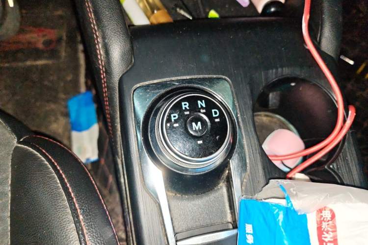 Used Ford Focus 2020 Hatchback EcoBoost 180 Automatic ST Line Gear Lever