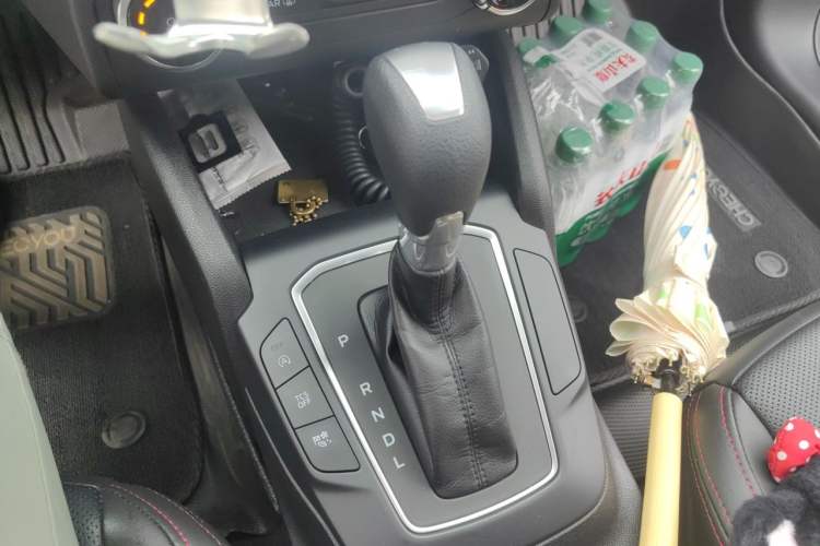 Used Ford Focus 2020 Hatchback 1.5L Automatic Sharp Edition Gear Lever