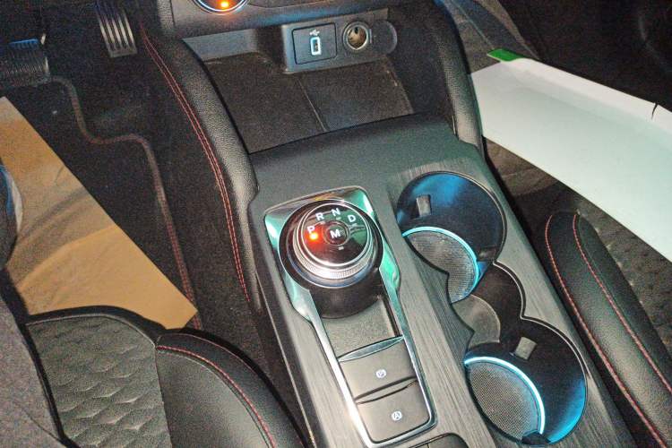 Used Ford Focus 2020 Hatchback EcoBoost 180 Automatic ST Line Gear Lever