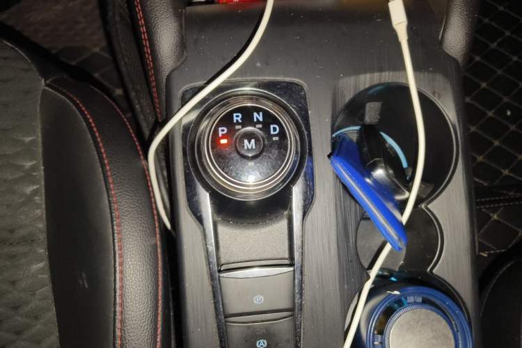 Used Ford Focus 2020 Sedan EcoBoost 180 Automatic ST Line Gear Lever