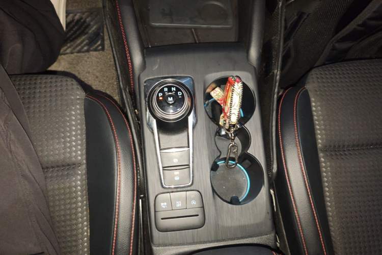 Used Ford Focus 2020 Sedan EcoBoost 180 Automatic ST Line Gear Lever