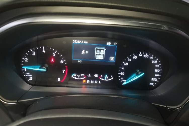 Used Ford Focus 2020 Sedan EcoBoost 180 Automatic Trend Edition Instrument Cluster