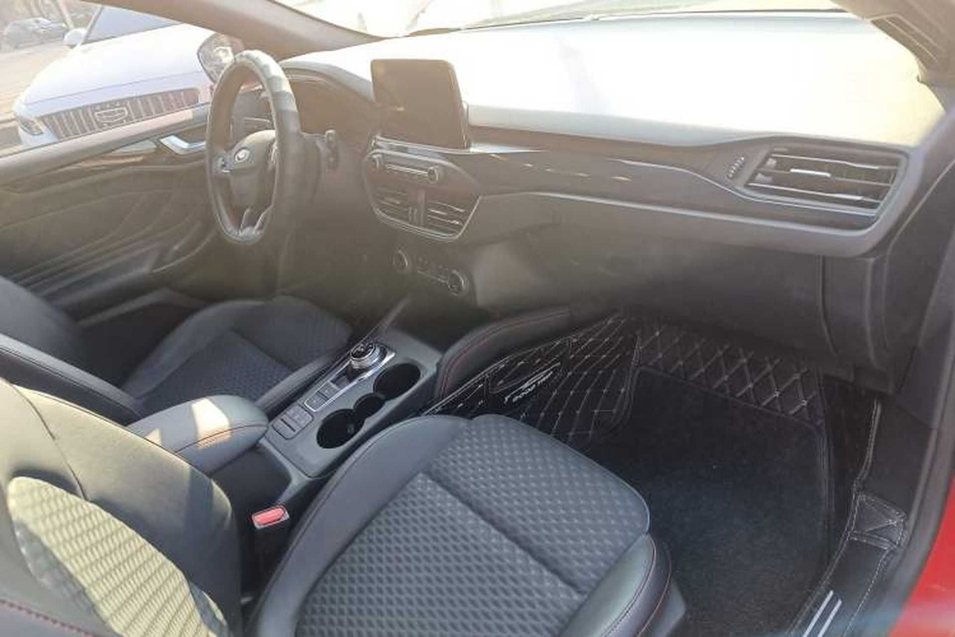 Used Ford Focus 2020 Hatchback EcoBoost 180 Automatic ST Line Interior 1