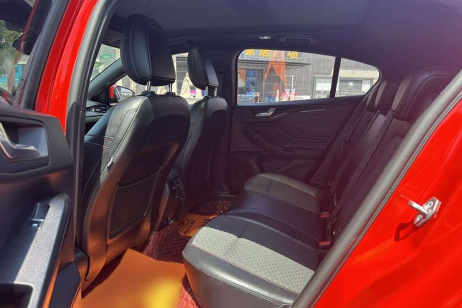 Used Ford Focus 2020 Hatchback EcoBoost 180 Automatic ST Line Interior 1