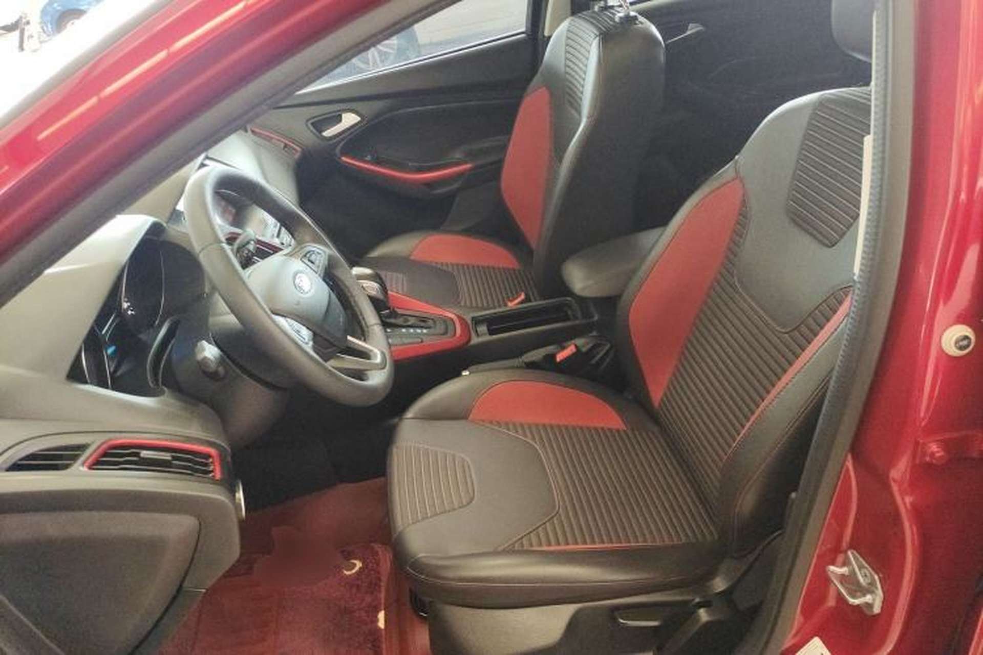 Used Ford Focus 2020 Hatchback Classic 1.5L Automatic Trendy Model Left Front Seat