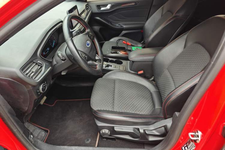Used Ford Focus 2020 Hatchback EcoBoost 180 Automatic ST Line Left Front Seat