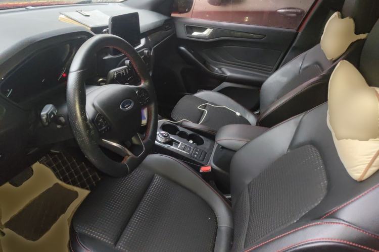 Used Ford Focus 2020 Hatchback EcoBoost 180 Automatic ST Line Left Front Seat