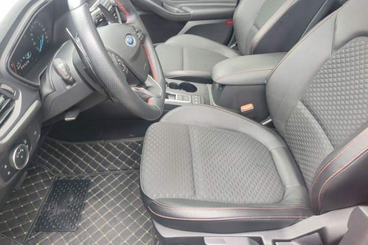 Used Ford Focus 2020 Sedan EcoBoost 180 Automatic ST Line Left Front Seat