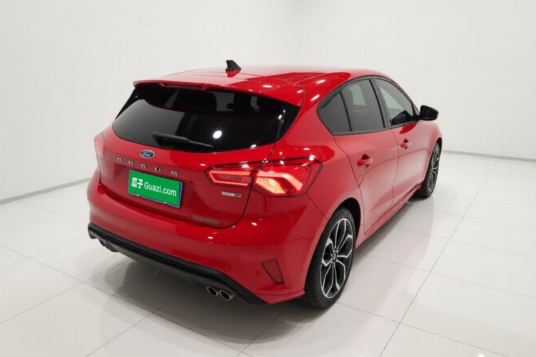Used Ford Focus 2020 Hatchback EcoBoost 180 Automatic ST Line Rear Right 45 Deg