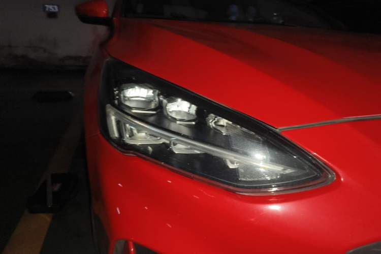 Used Ford Focus 2020 Sedan EcoBoost 180 Automatic ST Line Right Front Headlight