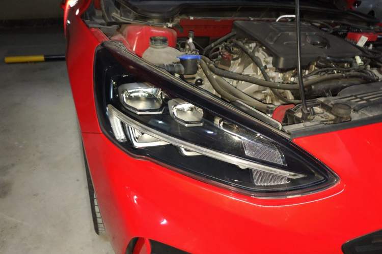 Used Ford Focus 2020 Sedan EcoBoost 180 Automatic ST Line Right Front Headlight