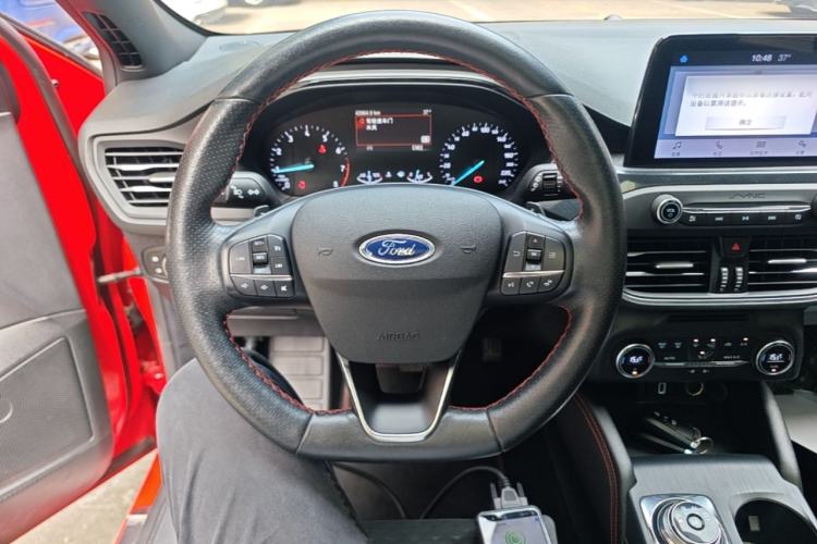 Used Ford Focus 2020 Hatchback EcoBoost 180 Automatic ST Line Steering Wheel