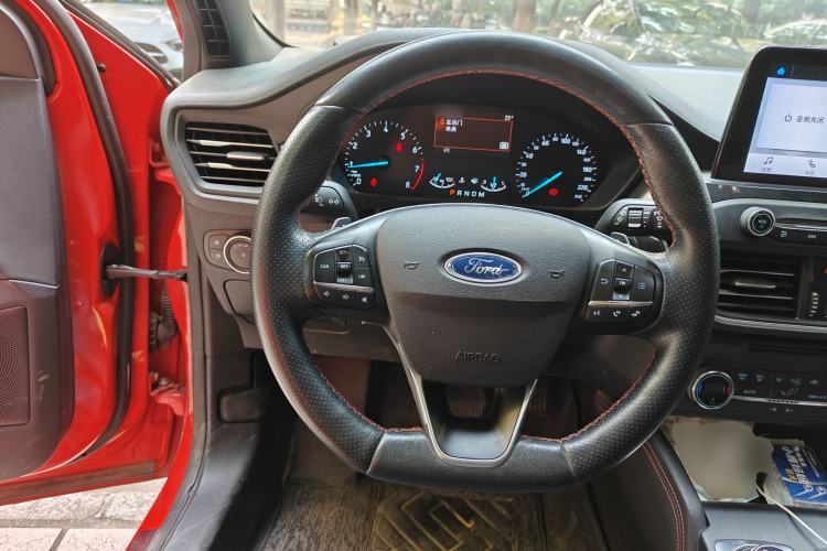 Used Ford Focus 2020 Hatchback EcoBoost 180 Automatic ST Line Steering Wheel