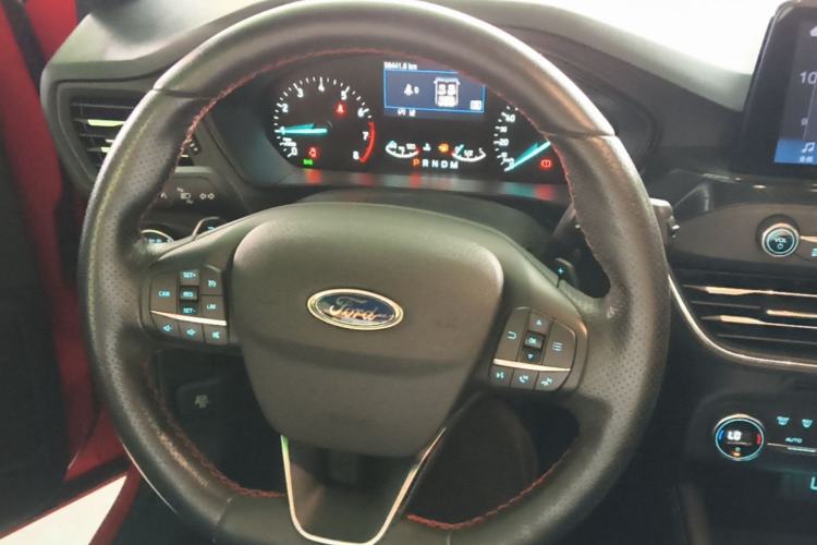 Used Ford Focus 2020 Hatchback EcoBoost 180 Automatic ST Line Steering Wheel