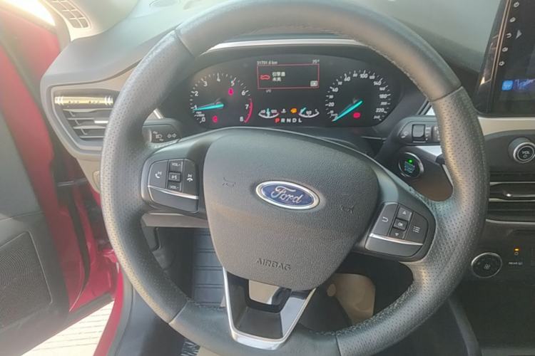 Used Ford Focus 2020 Sedan 1.5L Automatic Sharp Edition Steering Wheel