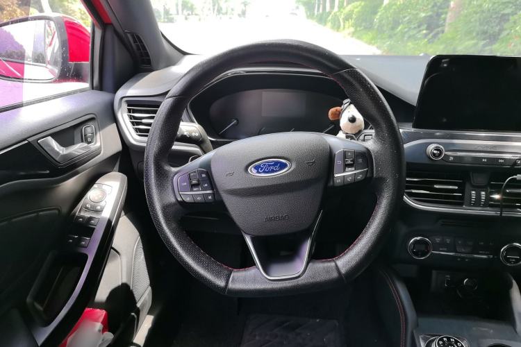 Used Ford Focus 2020 Hatchback EcoBoost 180 Automatic ST Line Steering Wheel
