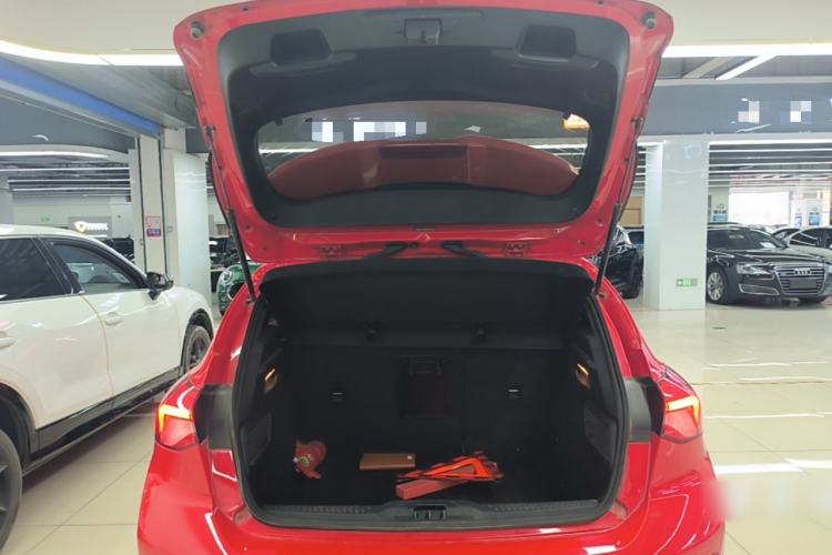 Used Ford Focus 2020 Hatchback EcoBoost 180 Automatic ST Line Trunk