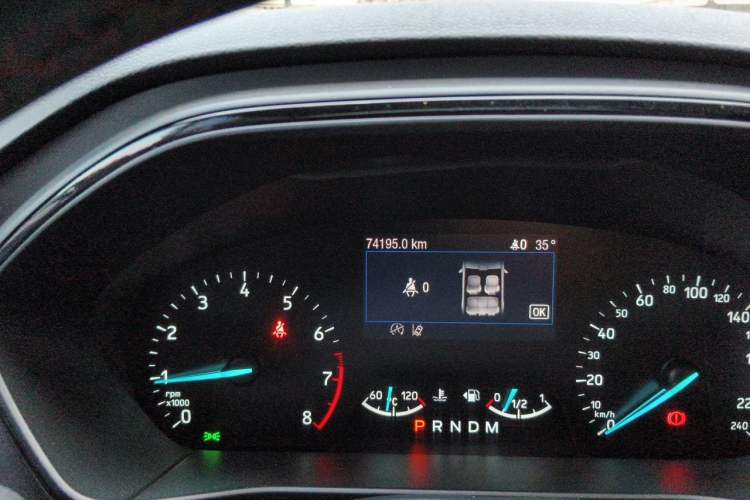 Used Ford Focus 2020 Hatchback EcoBoost 180 Automatic ST Line Odometer Close Up