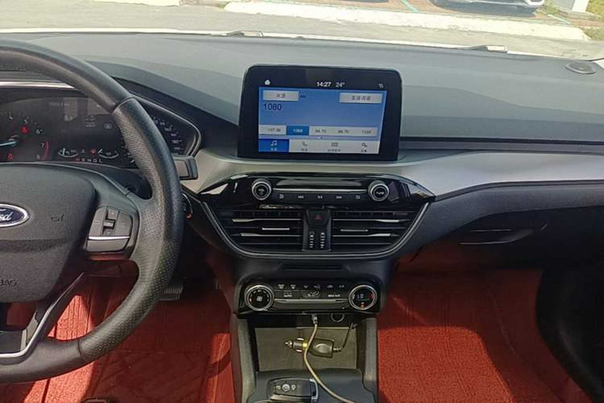 Used Ford Focus 2020 Sedan EcoBoost 180 Automatic Trend Edition Audio And AC Panel
