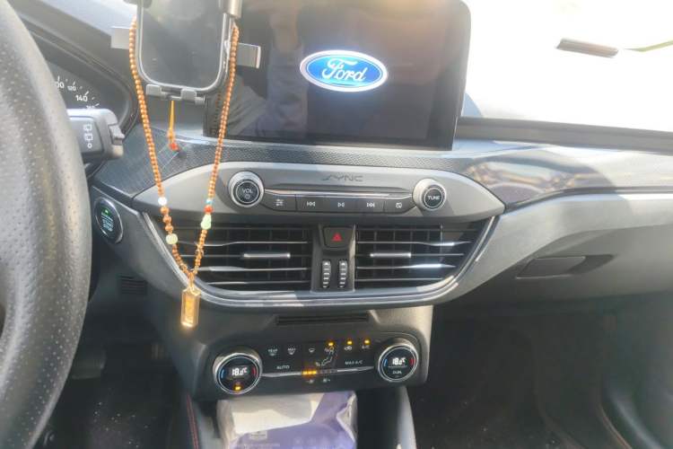 Used Ford Focus 2020 Hatchback EcoBoost 180 Automatic ST Line Audio And AC Panel