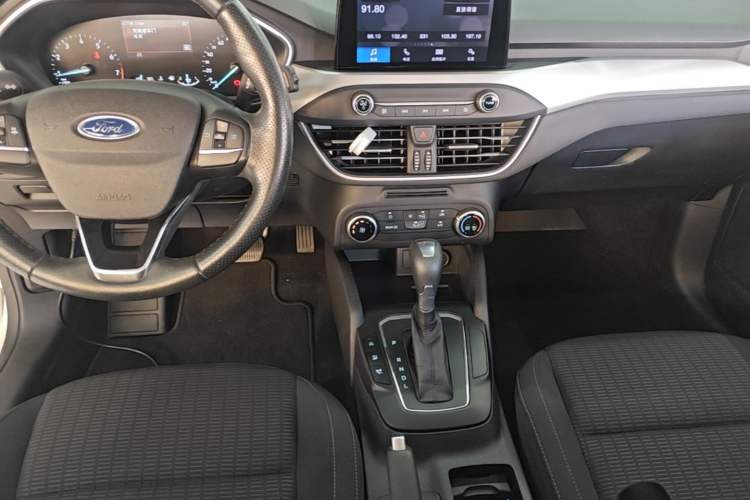 Used Ford Focus 2020 Hatchback 1.5L Automatic Sharp Edition Audio And AC Panel