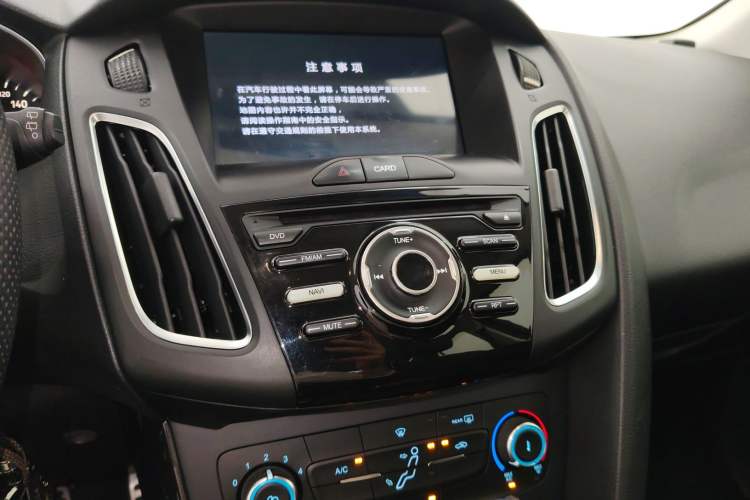 Used Ford Focus 2020 Hatchback Classic 1.5L Automatic Trendy Model Audio And AC Panel