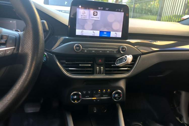 Used Ford Focus 2020 Sedan EcoBoost 180 Automatic ST Line Audio And AC Panel