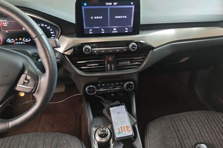 Used Ford Focus 2020 Sedan EcoBoost 180 Automatic Trend Edition Audio And AC Panel