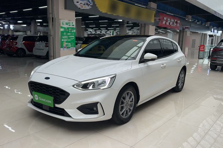 Used Ford Focus 2020 Hatchback EcoBoost 180 Automatic Trend Edition Guazi used car, China used car export, Used car for sale, Used Ford cars, Cheapest cars for sale