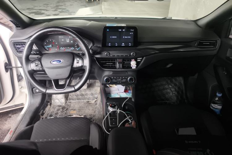 Used Ford Focus 2020 Hatchback EcoBoost 180 Automatic ST Line Center Console