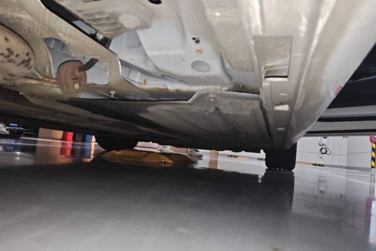 Used Ford Focus 2020 Hatchback EcoBoost 180 Automatic Trend Edition Chassis Rear Right