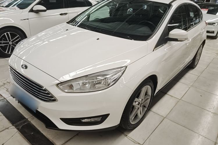 Used Ford Focus 2020 Hatchback Classic 1.5L Automatic Trendy Model Guazi used car, China used car export, Used car for sale, Used cars, Cheapest cars for sale