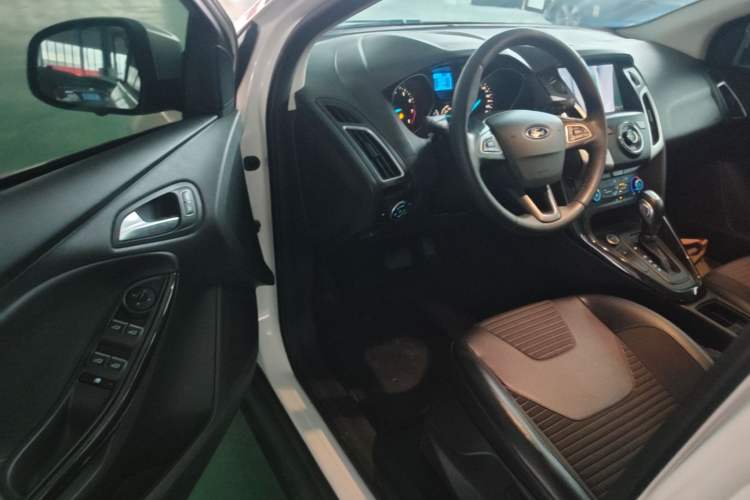 Used Ford Focus 2020 Hatchback Classic 1.5L Automatic Trendy Model Driver Seat