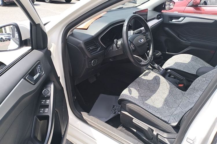 Used Ford Focus 2020 Hatchback 1.5L Automatic Sharp Edition Driver Seat