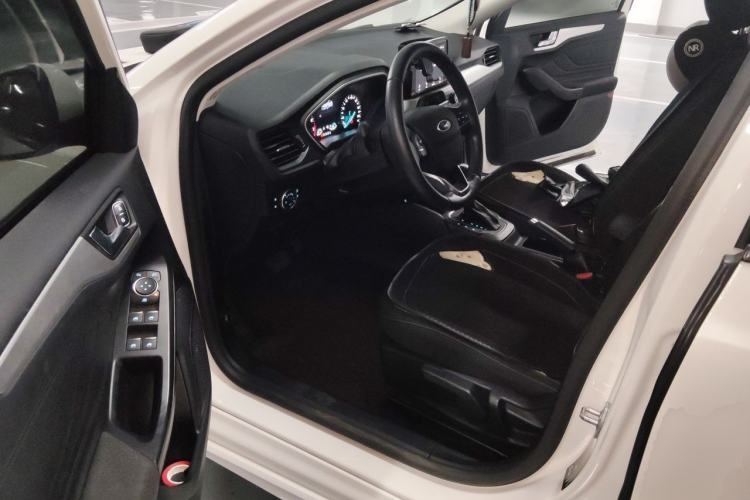 Used Ford Focus 2020 Sedan 1.5L Automatic Sharp Edition Driver Seat