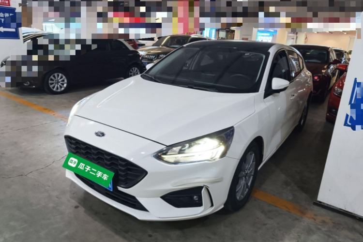 Używany Ford Focus 2020 Hatchback EcoBoost 180 Automatic Trend Edition Guazi used car, China used car export, Used car for sale, Used cars, Cheapest cars for sale
