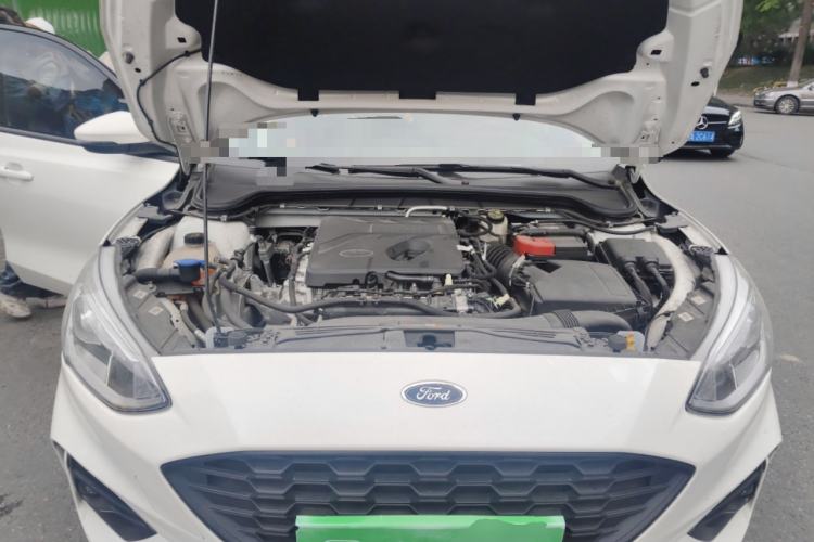 Used Ford Focus 2020 Hatchback EcoBoost 180 Automatic Trend Edition Engine Bay