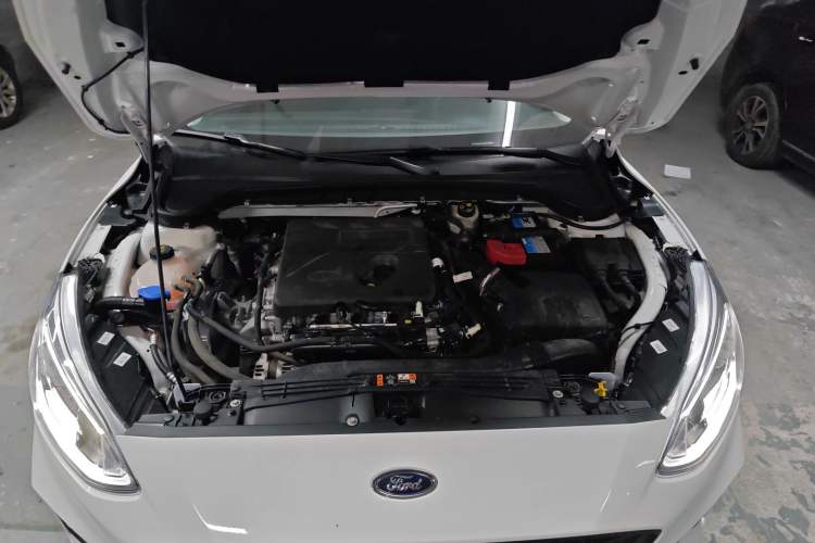 Used Ford Focus 2020 Sedan EcoBoost 180 Automatic Trend Edition Engine Bay