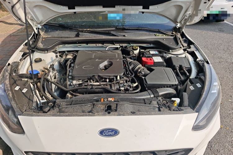 Used Ford Focus 2020 Hatchback EcoBoost 180 Automatic ST Line Engine Bay