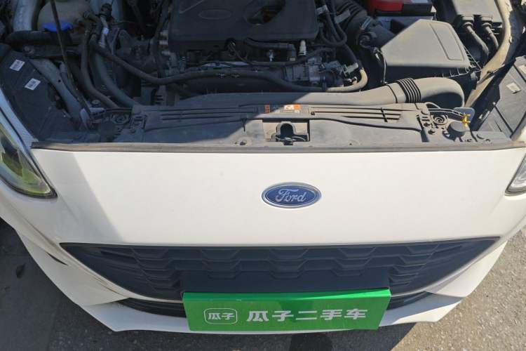 Used Ford Focus 2020 Hatchback EcoBoost 180 Automatic Trend Edition Engine Bay