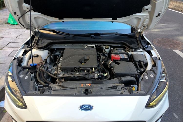 Used Ford Focus 2020 Sedan EcoBoost 180 Automatic ST Line Engine Bay