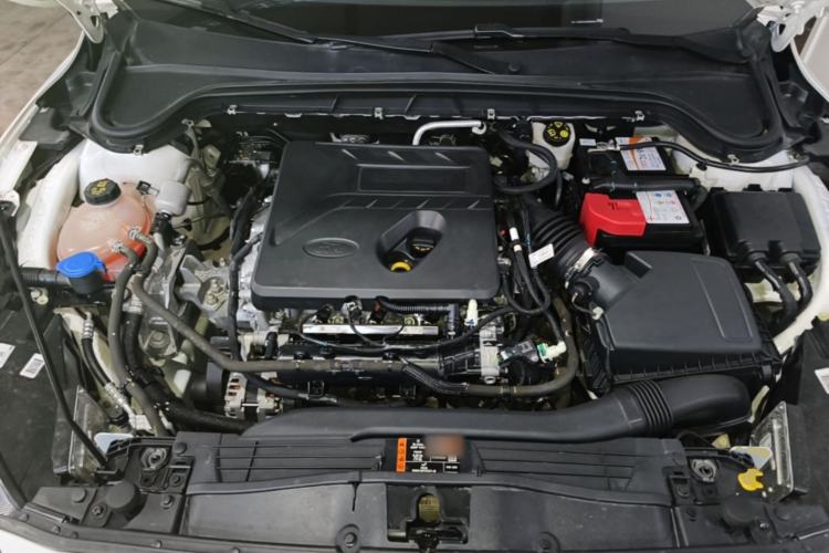 Used Ford Focus 2020 Hatchback EcoBoost 180 Automatic Trend Edition Engine Bay