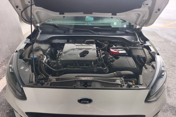Used Ford Focus 2020 Hatchback EcoBoost 180 Automatic ST Line Engine Bay