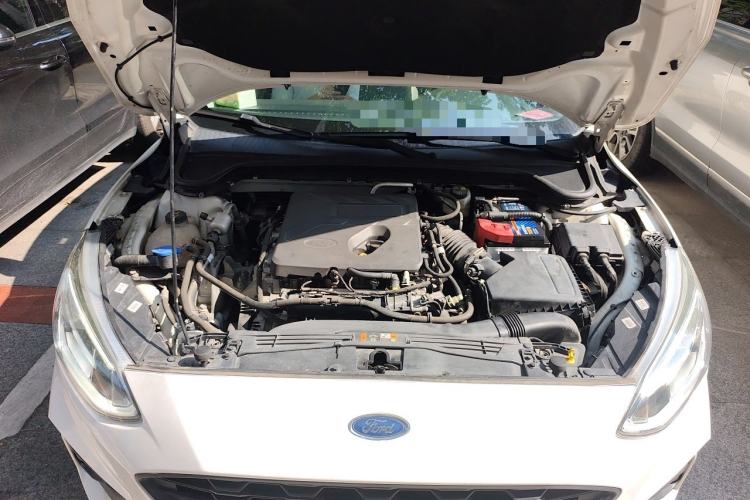 Used Ford Focus 2020 Sedan EcoBoost 180 Automatic Trend Edition Engine Bay