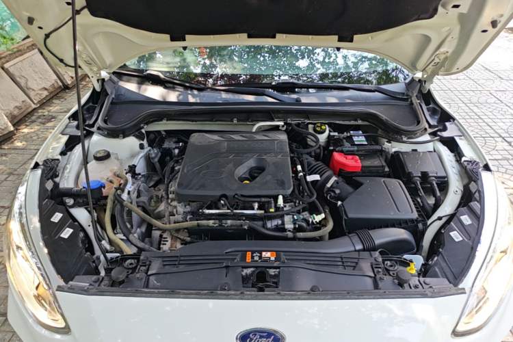 Used Ford Focus 2020 Sedan EcoBoost 180 Automatic Trend Edition Engine Bay